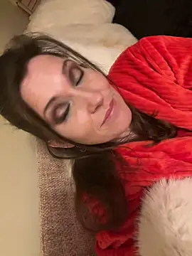 Lwhite1 online show from January 26, 6:37 pm