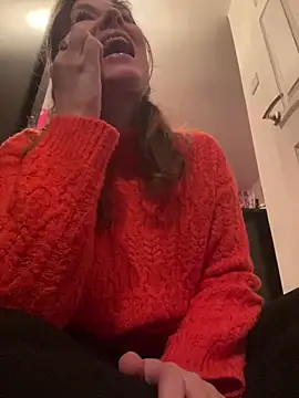 Lwhite1 online show from February 13, 11:47 pm