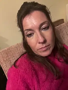 Lwhite1 online show from December 15, 4:55 pm