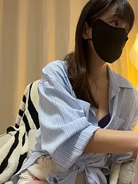 Snapshot of Annabody chatting on February 12, 8:06 am Annabody online show from February 12, 8:06 am