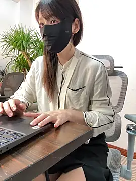 Snapshot of Annabody chatting on October 12, 8:02 am Annabody online show from October 12, 8:02 am