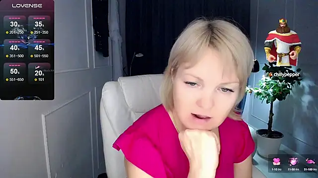 Juarnea online show from February 10, 4:47 pm