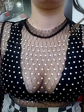 merlinaadams  online show from April 7, 4:07 pm