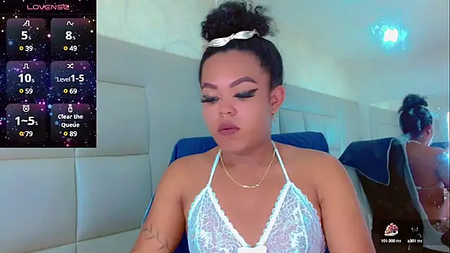 KayleighDreams  online show from March 13, 9:21 am