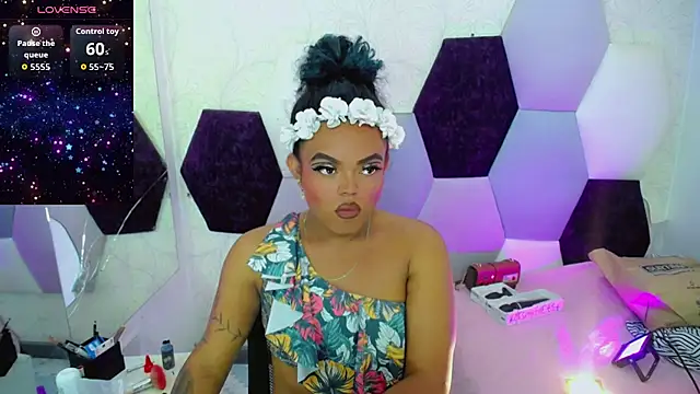 KayleighDreams  online show from February 26, 2:38 pm