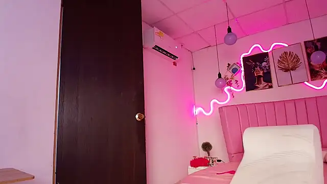 Snapshot of Azul_horney chatting on February 26, 11:26 pm Azul horney online show from February 26, 11:26 pm