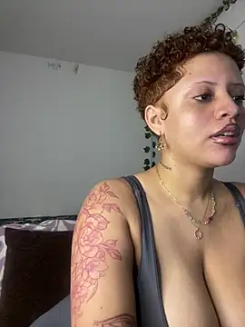 Charlotee  online show from April 15, 8:10 am