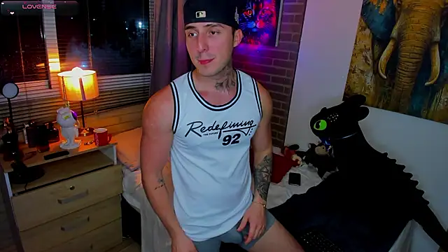 liam oficial02 online show from March 22, 2:59 am