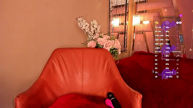 Snapshot of HijabiMilf chatting on January 22, 4:55 pm HijabiMilf online show from January 22, 4:55 pm