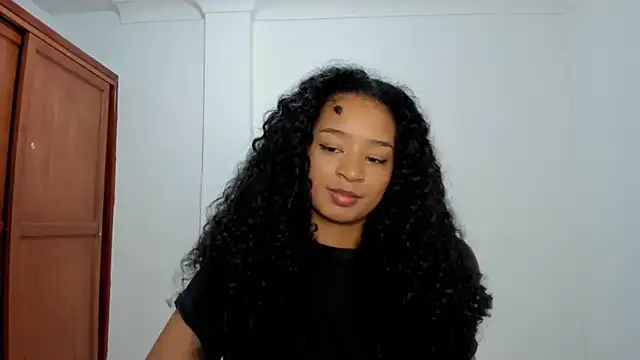 avellanatammy online show from November 19, 3:06 am