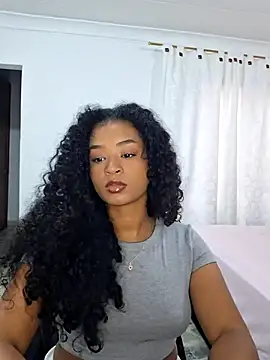 Snapshot of avellanatammy chatting on July 2, 8:37 pm avellanatammy online show from July 2, 8:37 pm