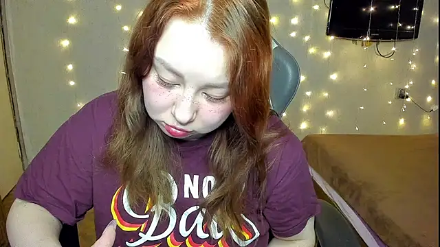 Milafoxxxy online show from December 3, 4:03 am