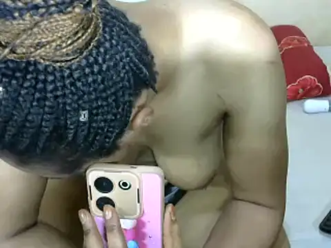 Snapshot of Sweet-alsah chatting on January 20, 8:18 pm Sweet-alsah online show from January 20, 8:18 pm