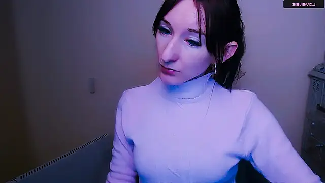 AmandaSell online show from February 4, 8:24 am