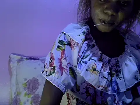 Snapshot of Cute_tamara chatting on December 27, 6:53 pm Cute tamara online show from December 27, 6:53 pm