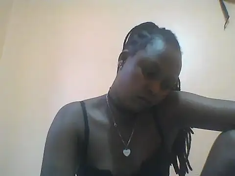 Snapshot of Cute_tamara chatting on November 14, 8:13 am Cute tamara online show from November 14, 8:13 am