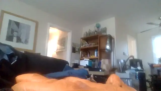 Snapshot of den-rock4u chatting on December 1, 6:35 pm den-rock4u online show from December 1, 6:35 pm