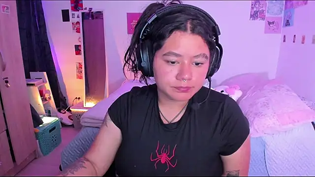 StephaniFox online show from February 4, 2:17 am