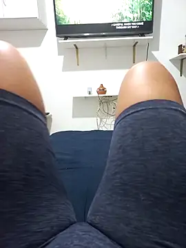 Snapshot of buterfly1519 chatting on November 2, 1:19 am buterfly1519 online show from November 2, 1:19 am