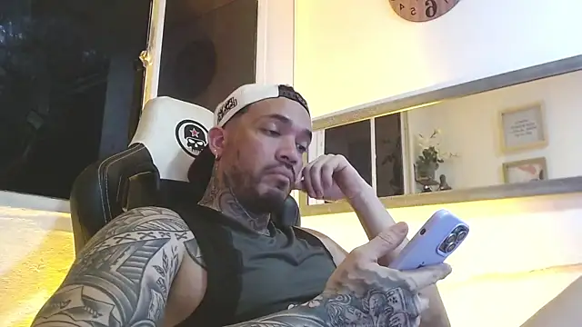 Angel sex latin online show from March 2, 6:59 am