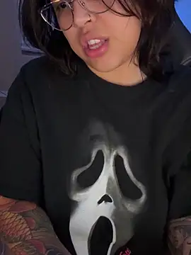 miacanela xo online show from March 18, 8:58 am