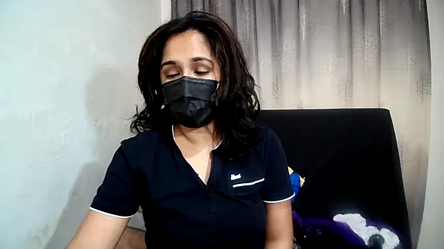 Cute Indian00 online show from March 20, 9:59 am