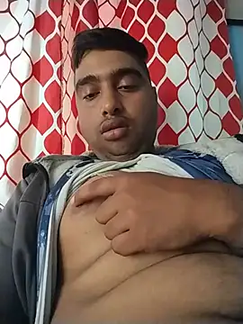 Snapshot of SweetFatBoy chatting on June 9, 7:20 am SweetFatBoy online show from June 9, 7:20 am