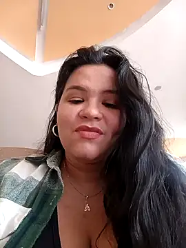 Snapshot of Julieta-tits chatting on January 28, 4:52 pm Julieta-tits online show from January 28, 4:52 pm