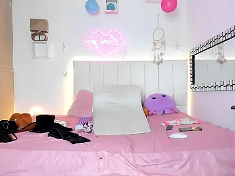 lilith horny online show from February 10, 6:12 pm