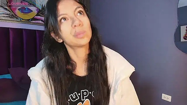 Tamaraakins online show from October 7, 1:08 pm