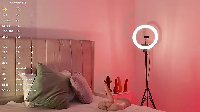 1m megan online show from July 21, 3:53 am