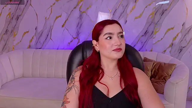 ViolettCastel online show from December 20, 8:16 pm