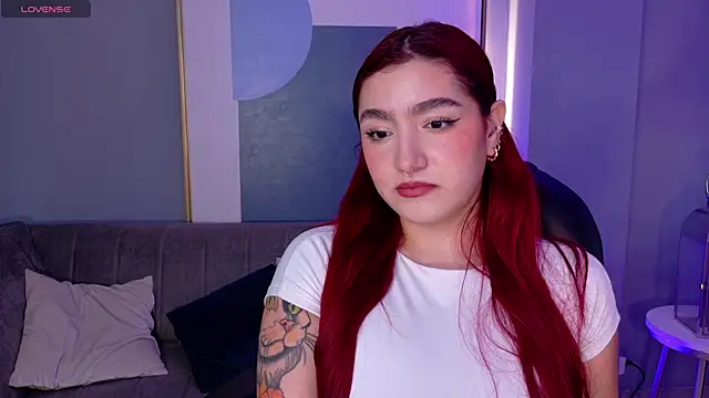 ViolettCastel online show from January 8, 7:05 pm