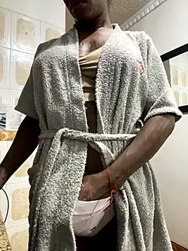 sweetsarabig22cm online show from December 1, 5:45 am