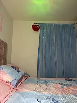 Kimmymadison- online show from November 20, 7:02 pm