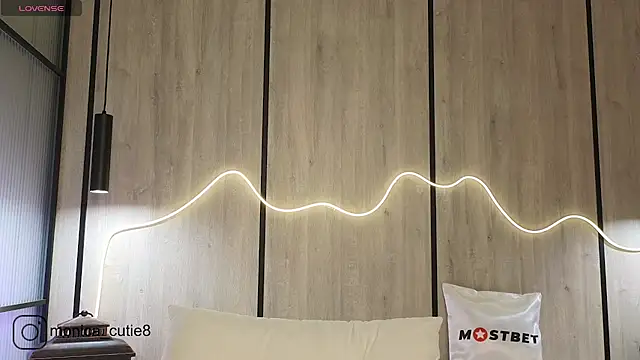 Monikacutie online show from January 5, 4:04 am