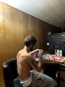 hungkubenski online show from October 6, 7:06 am