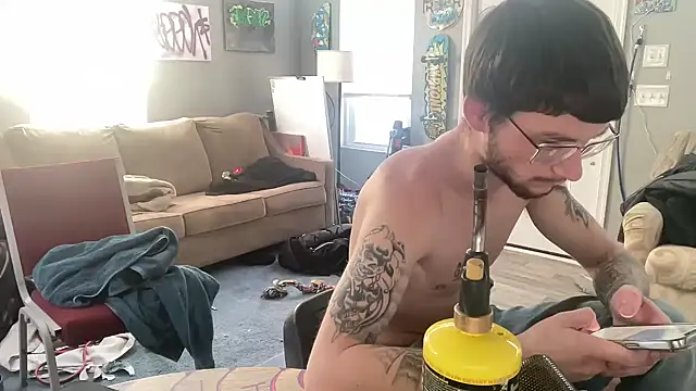 hungkubenski online show from January 11, 8:03 pm