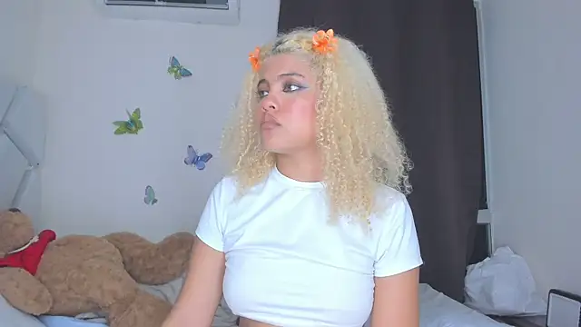 sofiacastillo01 online show from January 11, 1:54 am