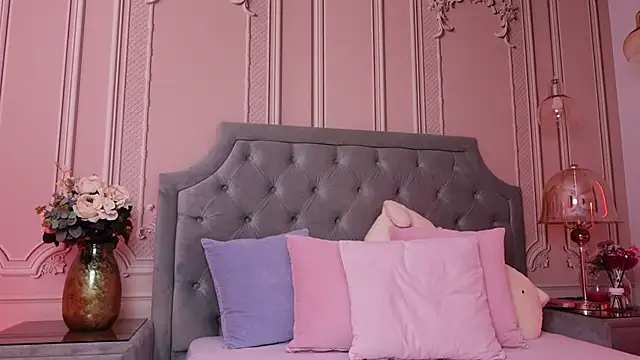 LucyAddison online show from September 19, 3:41 am