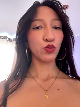 peiton steele7 online show from October 3, 7:00 pm