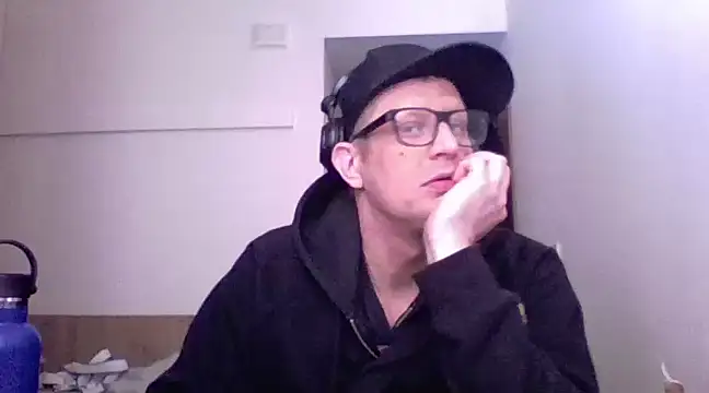 Bigthroaterboy online show from March 16, 10:00 am