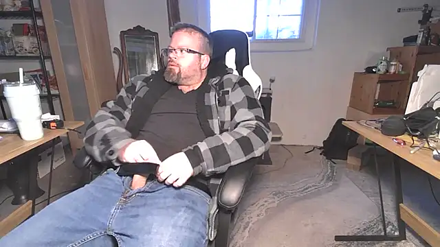 MagnusCockus online show from March 2, 10:38 pm