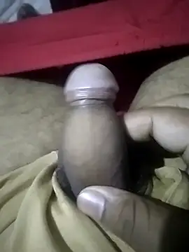 Snapshot of Small_dick____ chatting on November 16, 5:29 pm Small dick online show from November 16, 5:29 pm