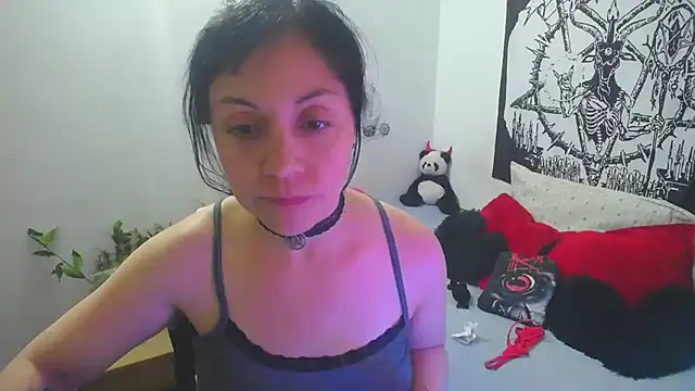 lili peach online show from March 12, 11:44 pm