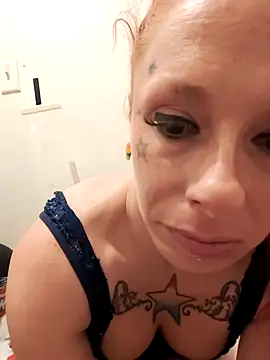 Snapshot of vvictoria_xxx chatting on October 18, 12:35 am vvictoria xxx online show from October 18, 12:35 am