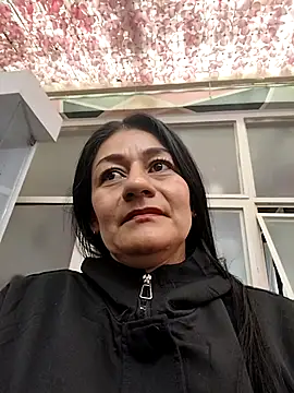 AllysonMilf69 online show from March 14, 1:05 pm