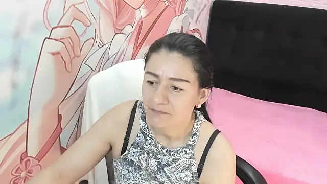 Snapshot of AllysonMilf69 chatting on June 2, 3:03 pm AllysonMilf69 online show from June 2, 3:03 pm