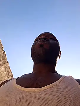 Snapshot of Petrossa chatting on May 3, 7:58 am Petrossa online show from May 3, 7:58 am
