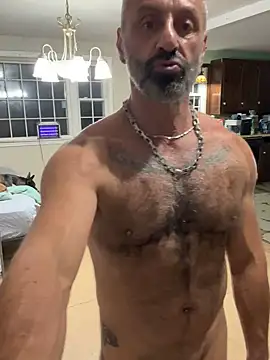 Snapshot of DaddySnowXX chatting on September 25, 2:15 am DaddySnowXX online show from September 25, 2:15 am